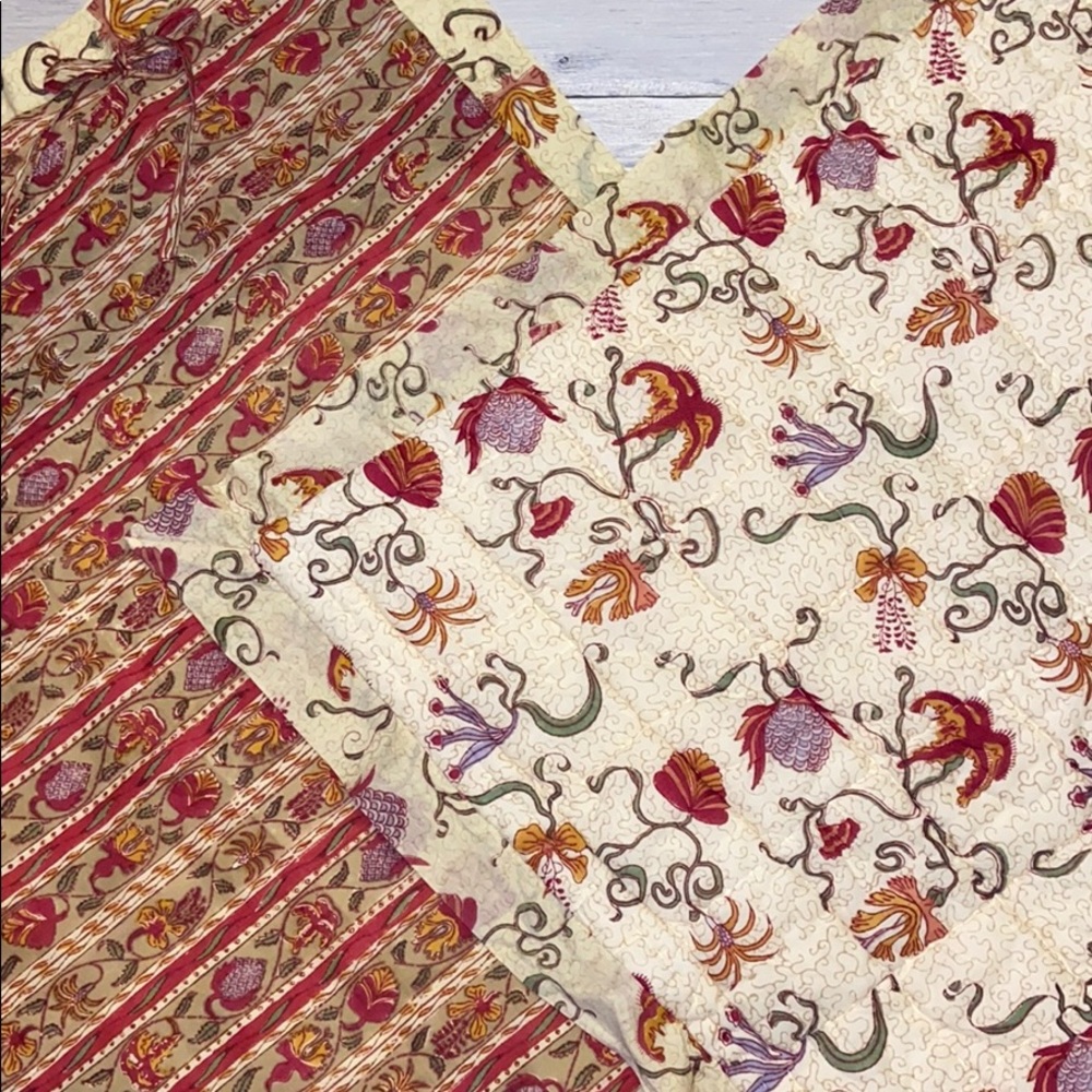 Masd Ouevan by Bruno Lamy two handmade shams 27x27
